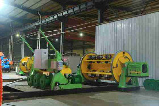 Coiler intelligent entièrement automatique JLK-630/1 + 6 + 12 + 18 + 24 avec un entraînement de moteur séparé