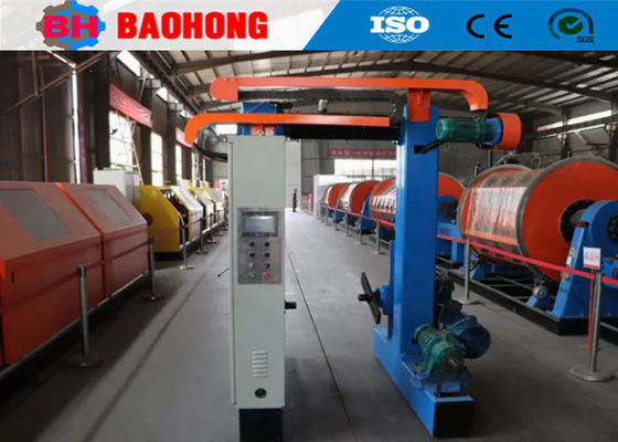 La machine de câble de haute précision partie la taille 1600 de bobine avec le matériel en acier